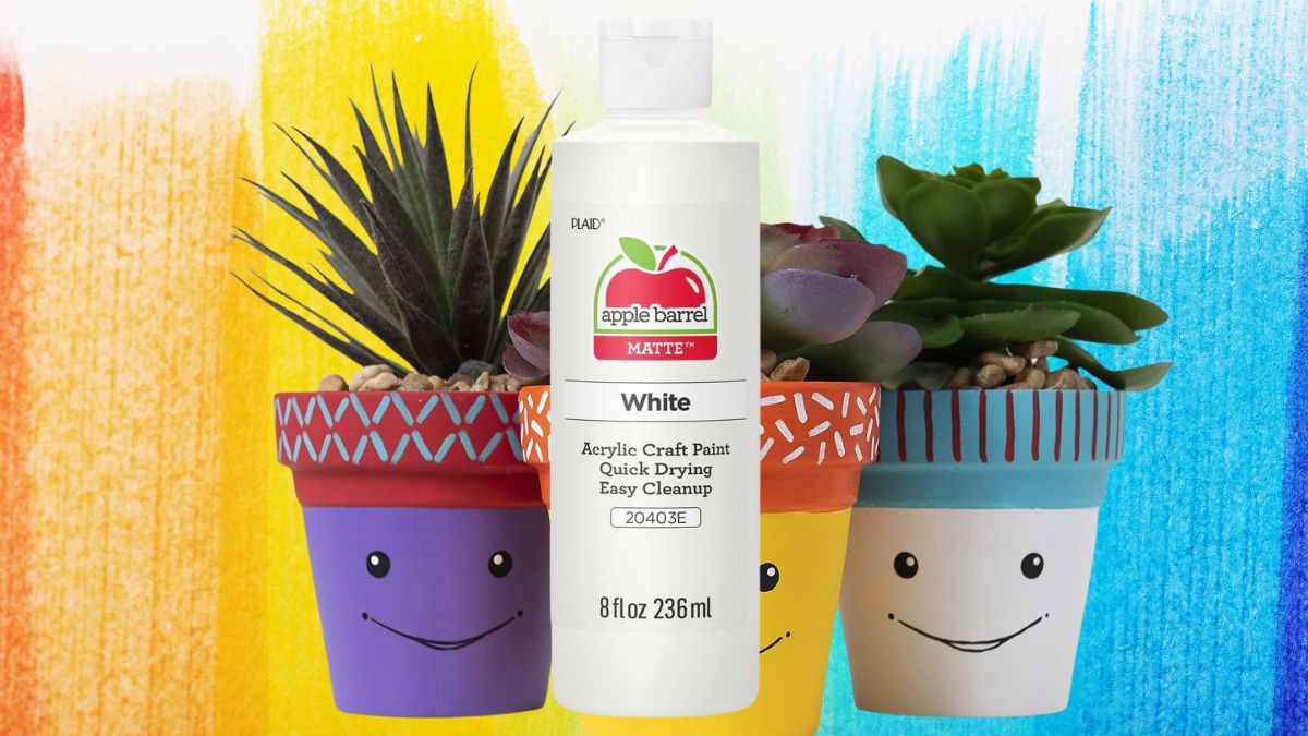 Why Apple Barrel's 8oz White Acrylic Paint Wins Crafters Over